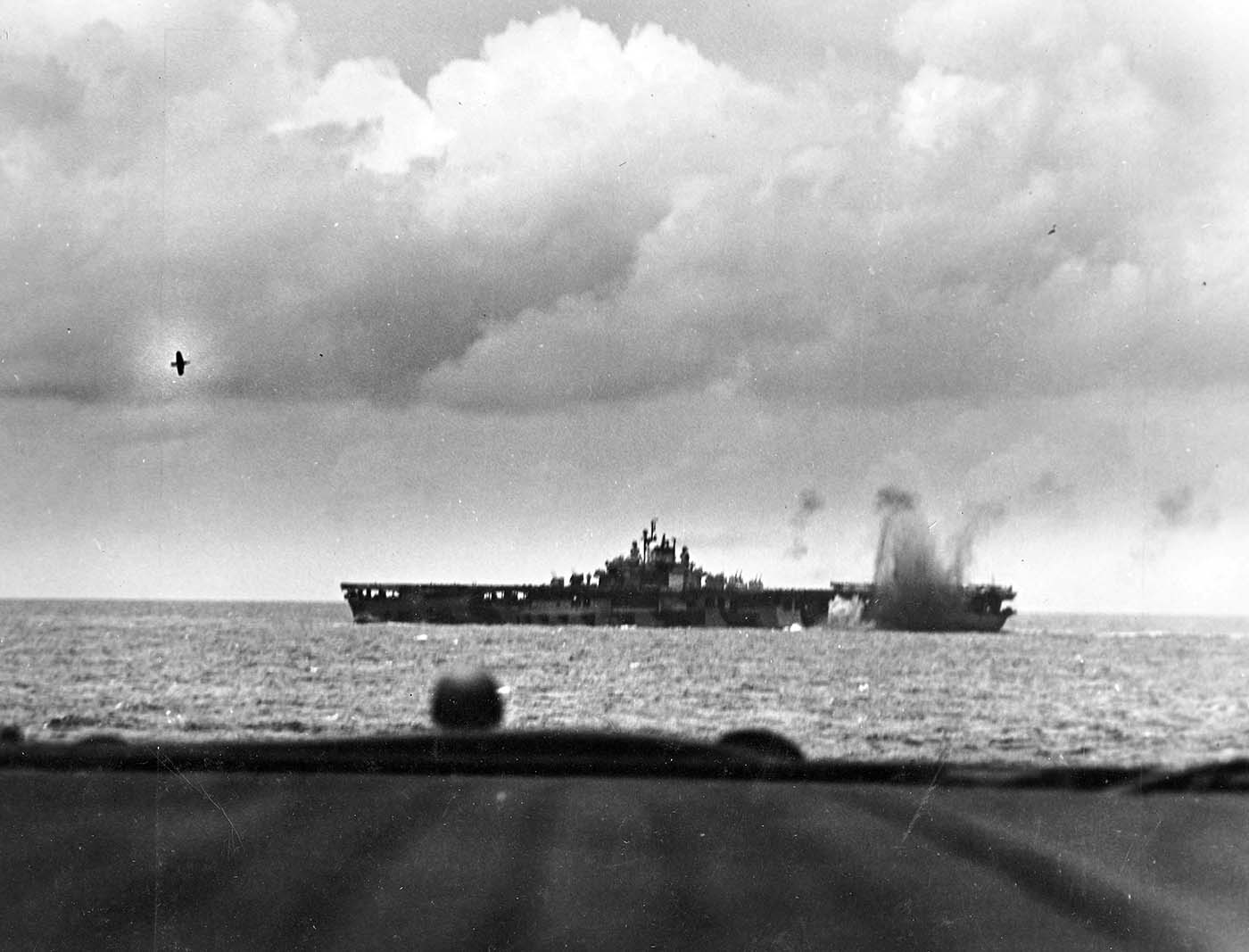 A near miss on the carrier USS Bunker Hill (CV-17), 19 June 1944 2