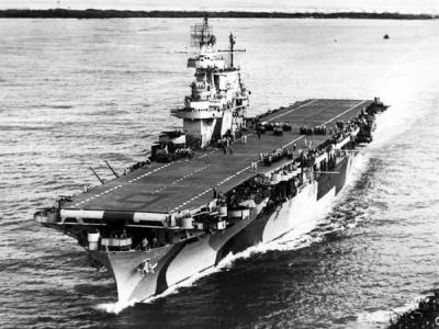 USS Enterprise steams in the waters off Hawaii – 2 August 1944