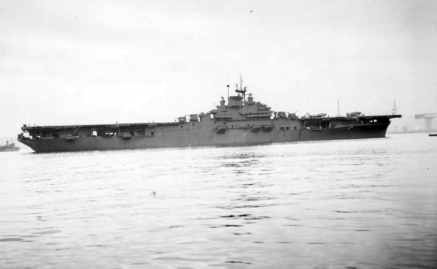 USS Franklin CV-13 anchored at the Puget Sound Navy Yard 1945 2