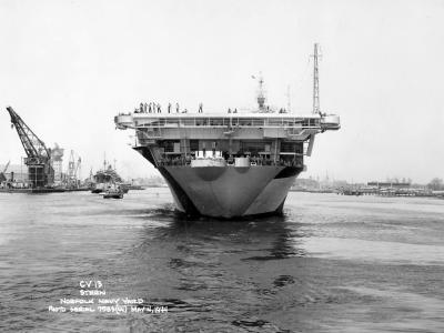 USS Franklin at the Norfolk Navy Yard stern 1944