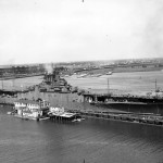 USS Intrepid moored in the waters off NAS Hampton Roads 11 September 1943 3