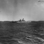 USS Iowa anchored at Majuro Atoll