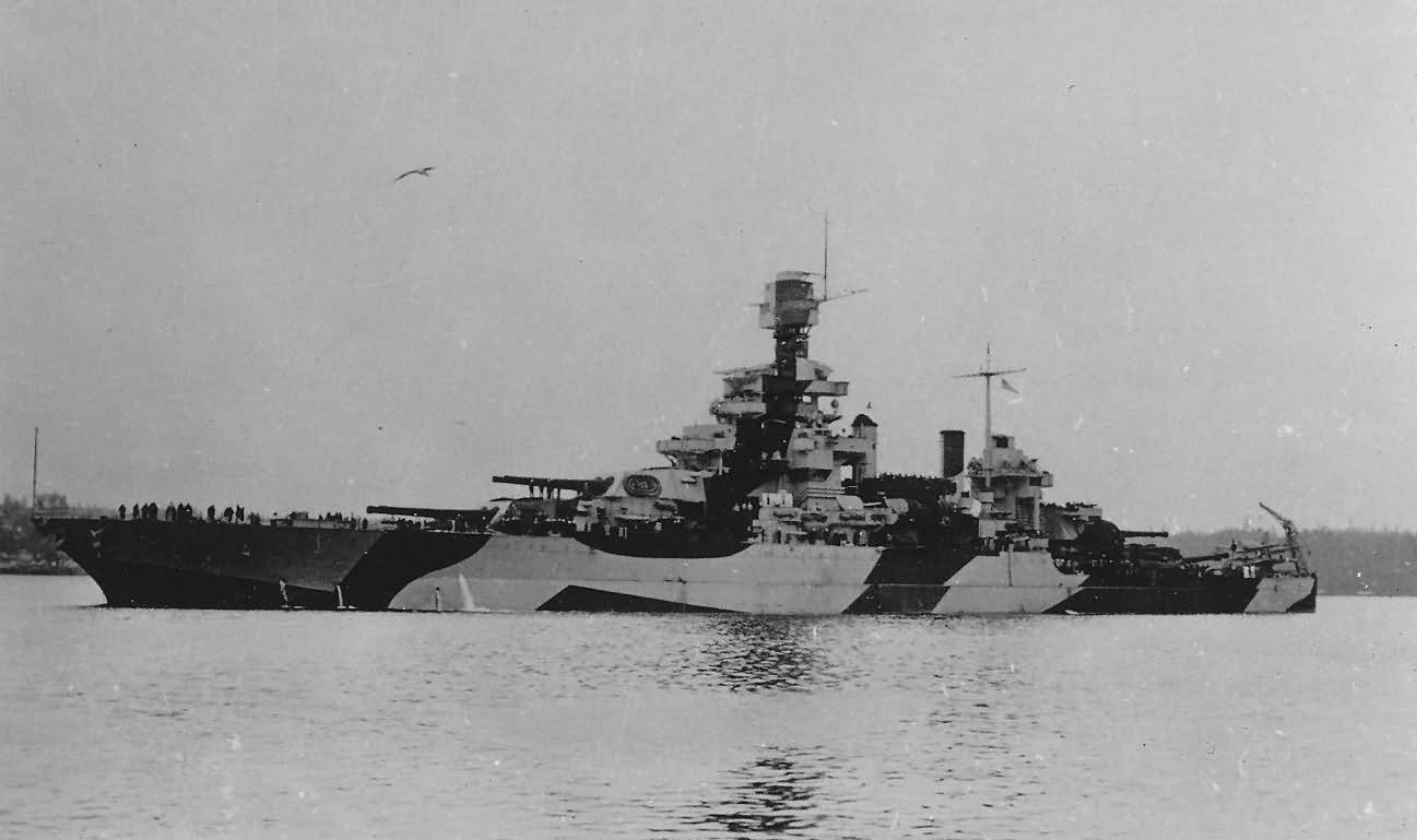 Battleship USS Maryland BB-46 in camouflage