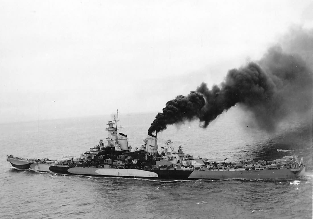 Battleship USS Missouri underway in 1945