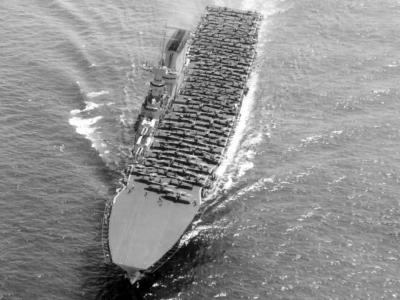 USS Saratoga CV-3 underway, inter-war period 8