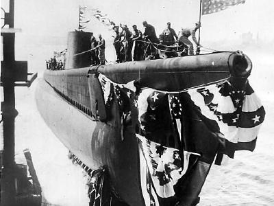 Launch of submarine USS Corvina SS-226