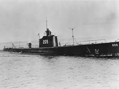 american submarine USS Grayling SS-209 1943