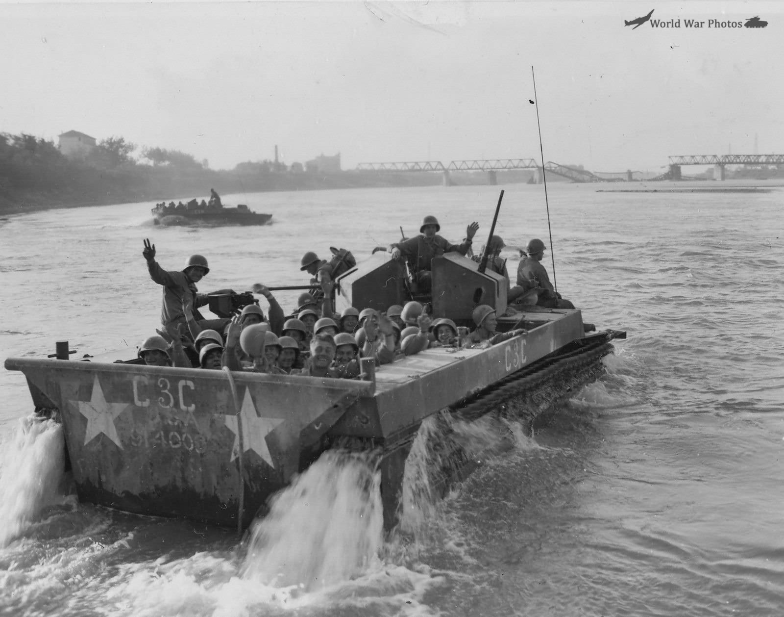 88th Infantry Division LVT Buffalo and Troops Cross Po River Ostiglia Italy apr45