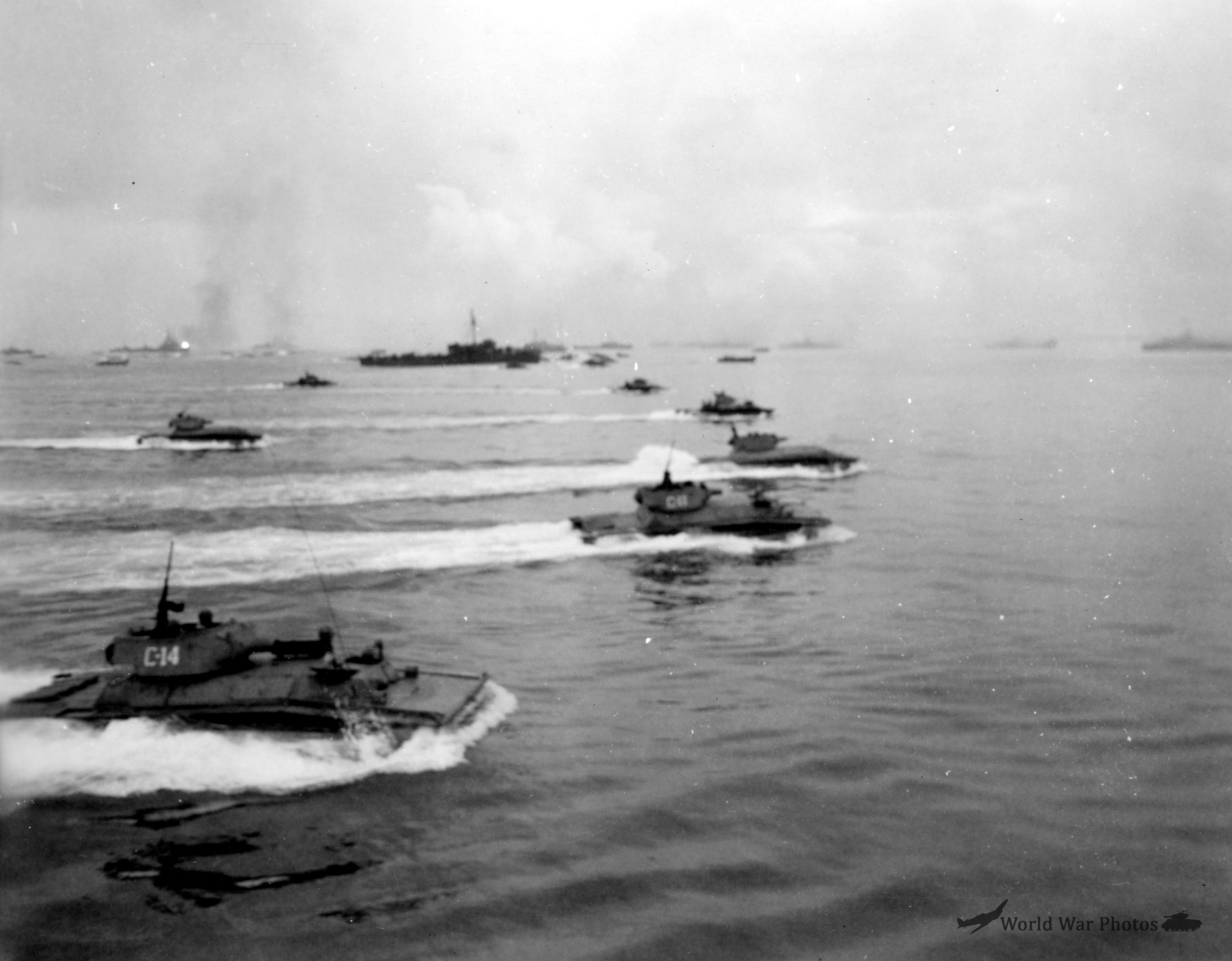Amphibious tanks head for the shore Peleliu