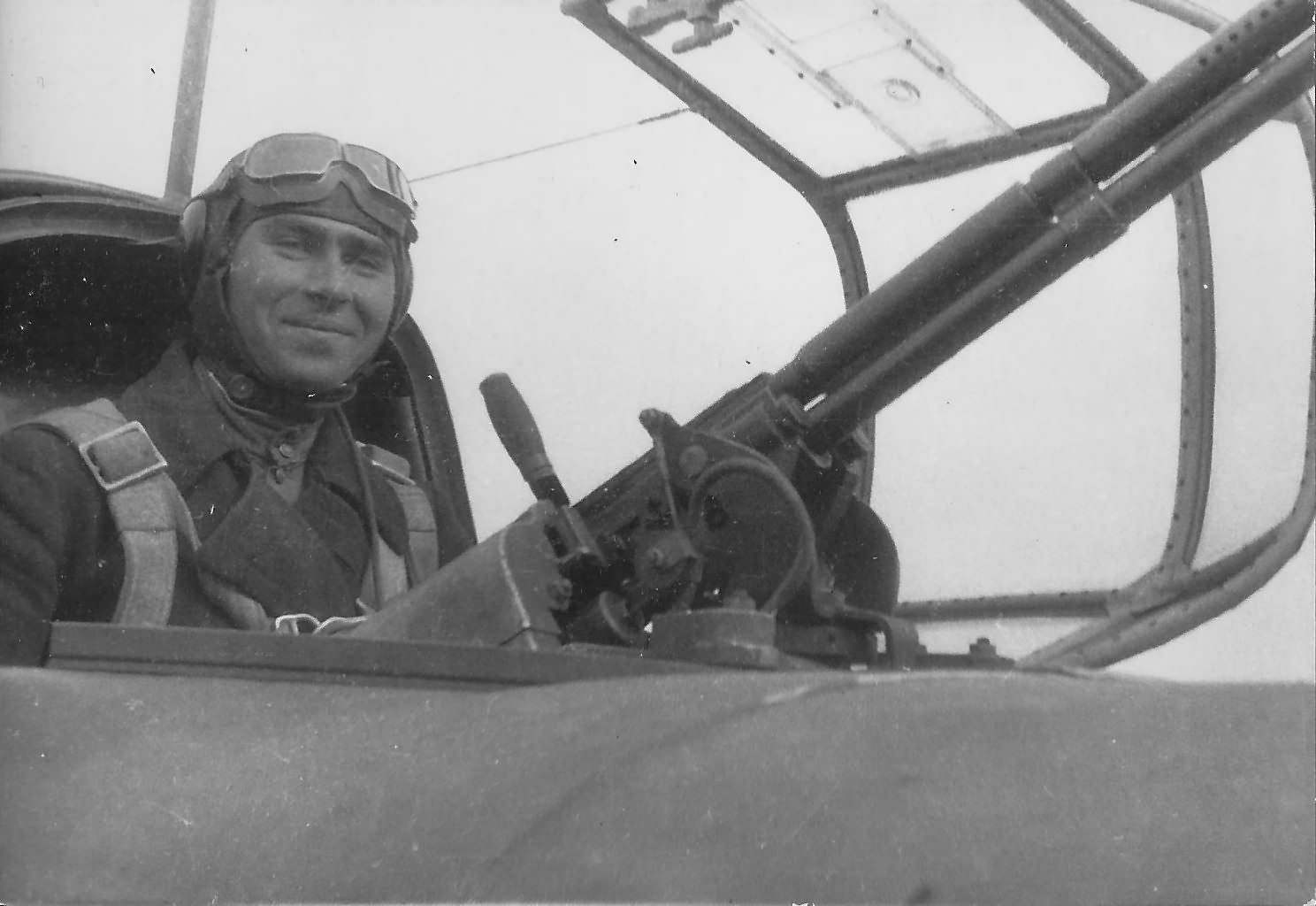 Il-2 rear gunner in his position