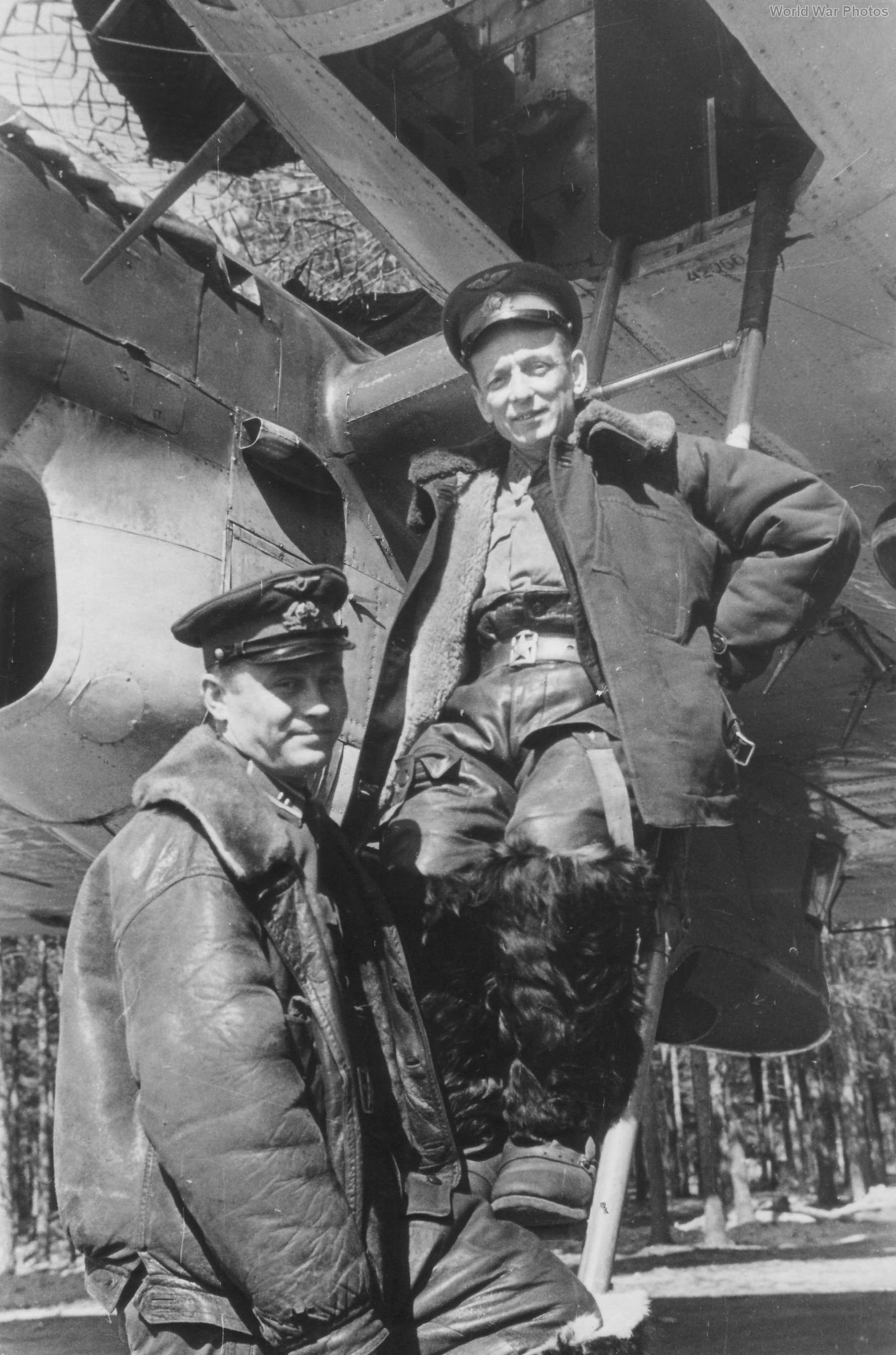 Pilots of Pe-8 1942