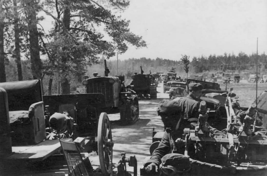 Stalinetz S-65 eastern front