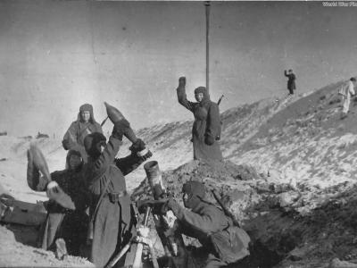 Soviet 120mm mortar