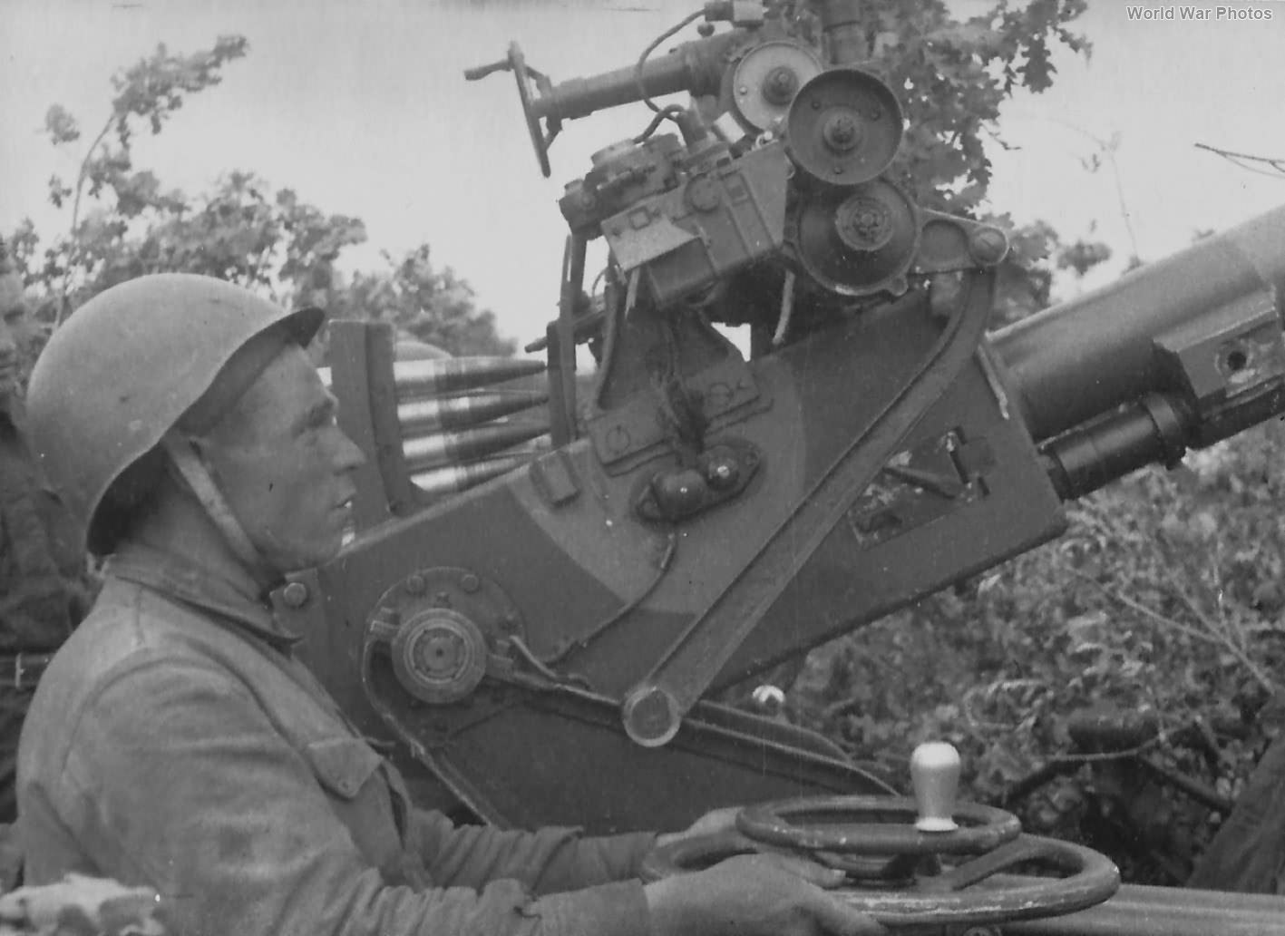 Soviet soldier with AA gun
