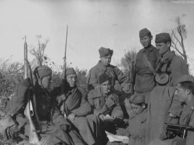 Soviet soldiers 31