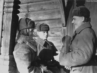 Soviet soldiers 9