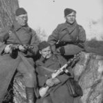 Soviet soldiers with PPSh 41