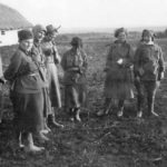 Soviet female soldiers captured by the Germans 1941