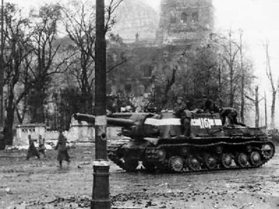 ISU-152 „1161 in Berlin 1945