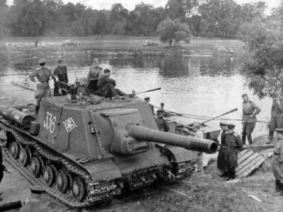 ISU-152 „White 336”