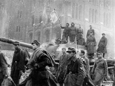 ISU-152 in Berlin 1945 2