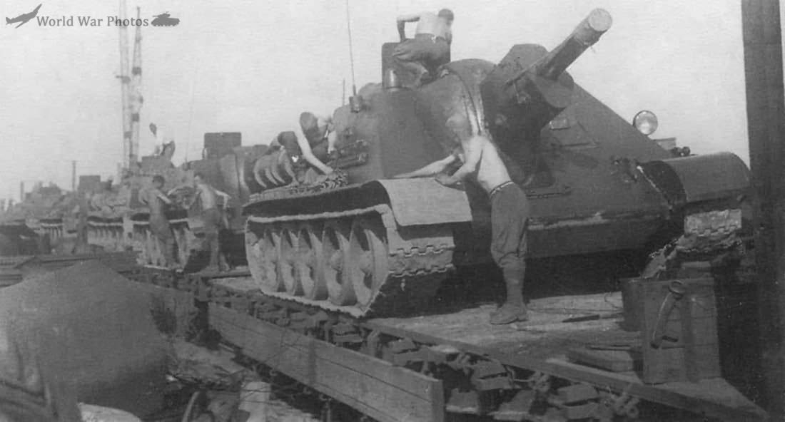 SU-122 June 1943