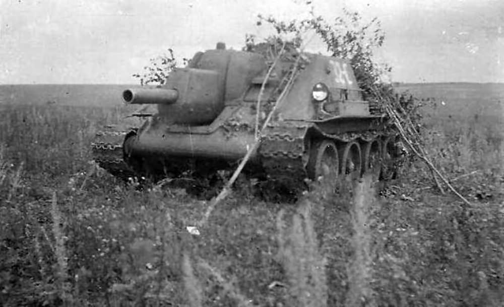 Su-122 code white 32-C