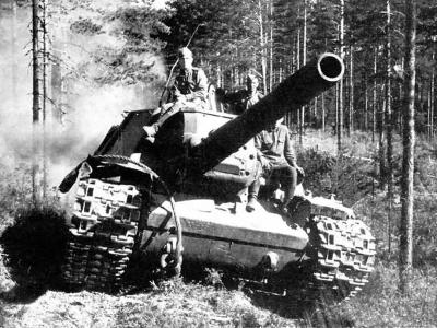 SU-152 of the 2nd Baltic Front 1944