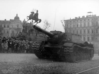 SU-152 1944