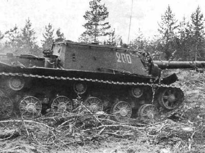 SU-152 „white 200” of the 1539th Heavy Self-Propelled Artillery Regiment, 1944 2