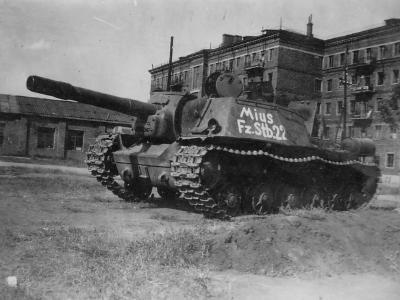 Captured SU-152, 1943