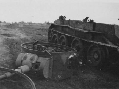 Soviet BT-7 suffered an internal explosion 1941