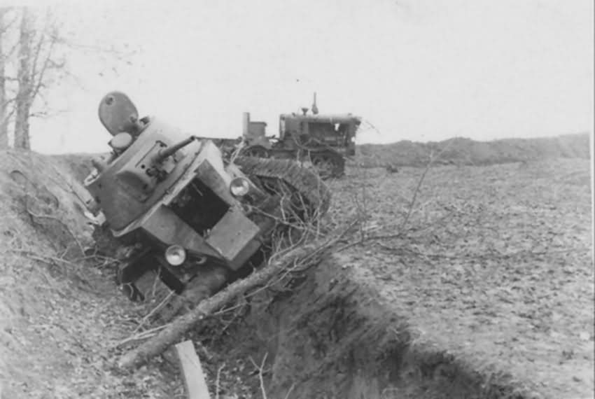 eastern front Soviet tank BT-7