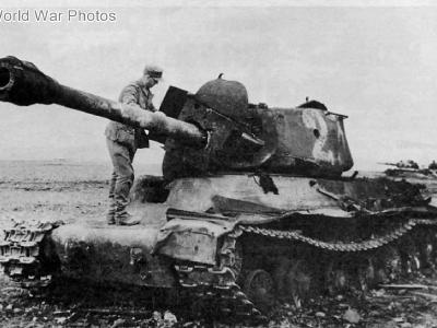 IS-2 of the 6th Independent Guards Heavy Tank Regiment, Romania May 1944