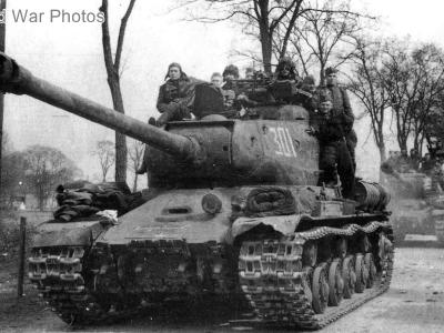 IS-2 301 on his way to Germany