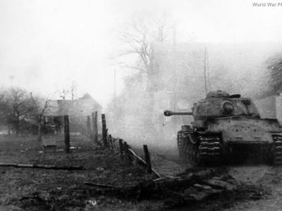 IS-2 in Märkisch Friedland 1945