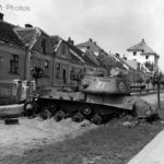 Destroyed IS-2 white „21”