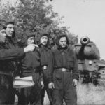 Crew of the IS-2