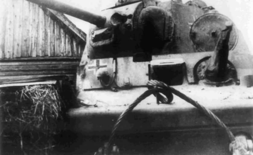 KV-1 model 1941 – front
