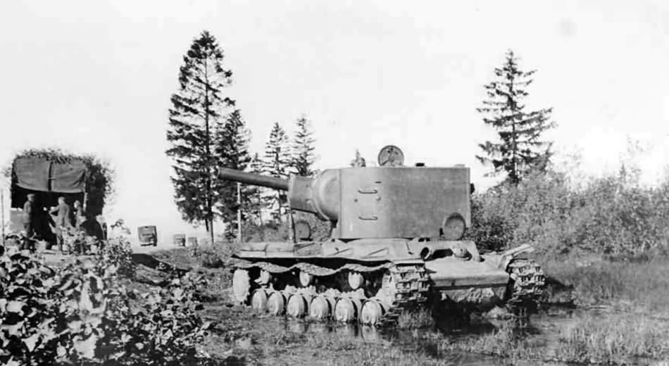 KV-2 tank 1941 model 4
