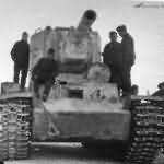 German KV-2 tank 25