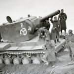 KV-2 tank model 1940, tank abandoned due to mechanical malfunction