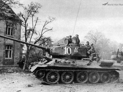 T-34-85 10