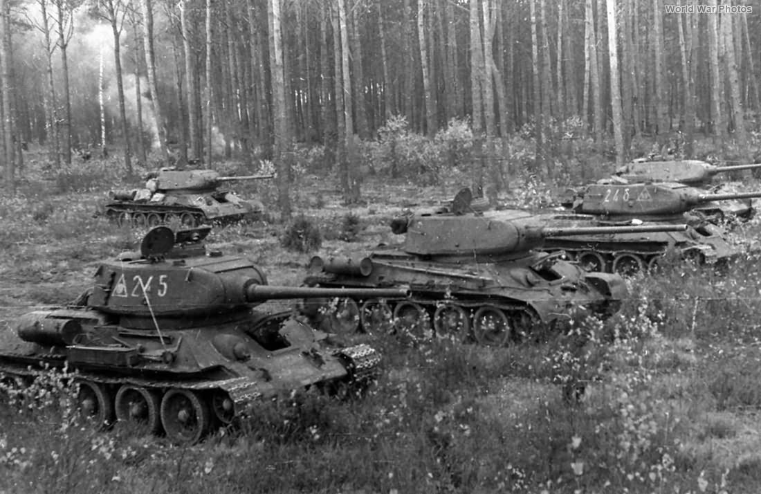T-34-85 tanks of the 51st Brigade, 9th Guards Tank Corps August 1944