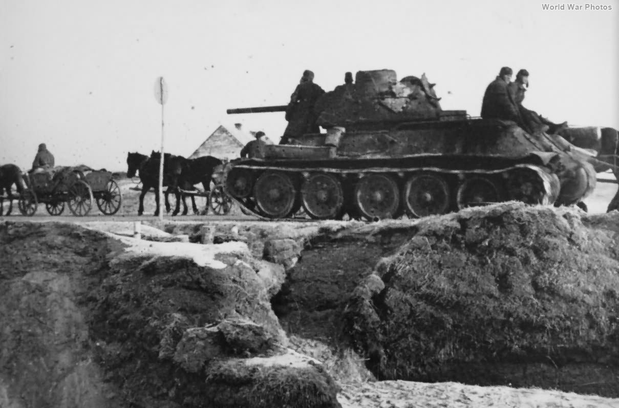 T-34/85 of the 9th Guards Tank Corps Poland 1945