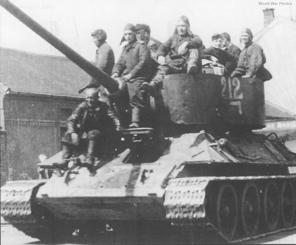 T-34-85 with extra armor