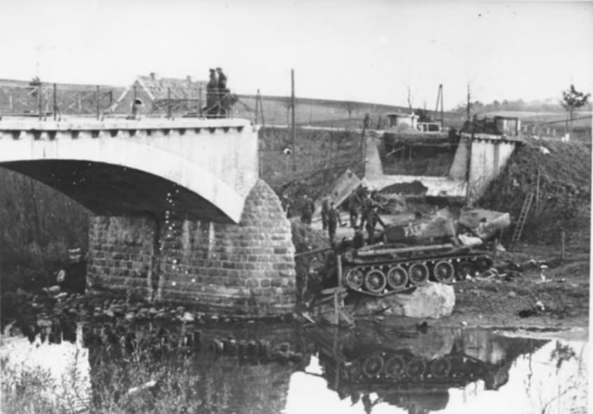 destroyed soviet T-34/85 of the 2nd Guards tank corps