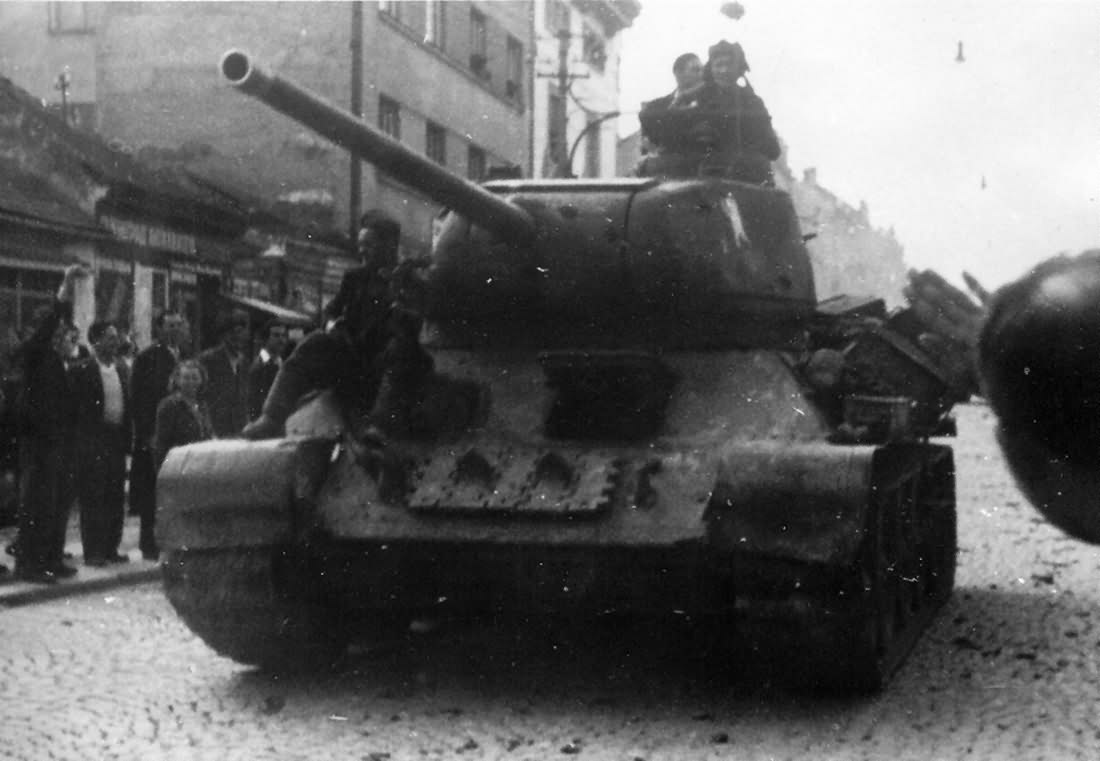 T-34-85 of the 36th Guards tank brigade Yugoslavia 1944