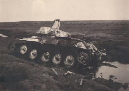 burned out T-34 tank 15