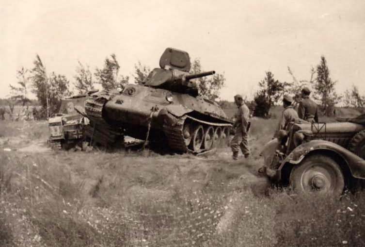 T-34 tank eastern front 30